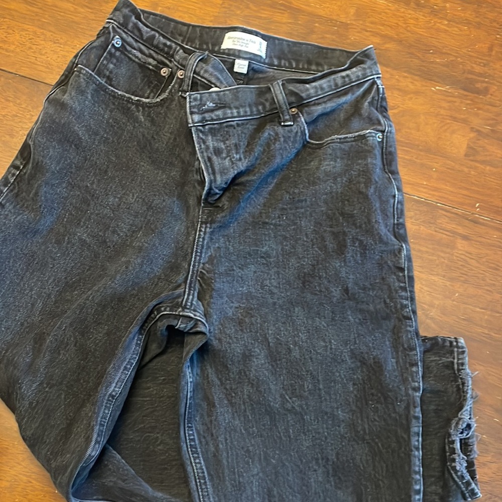 Abercrombie and Fitch 90s Straight Ultra High Rise - 29S/8S, Curve Love - Picture 4 of 6